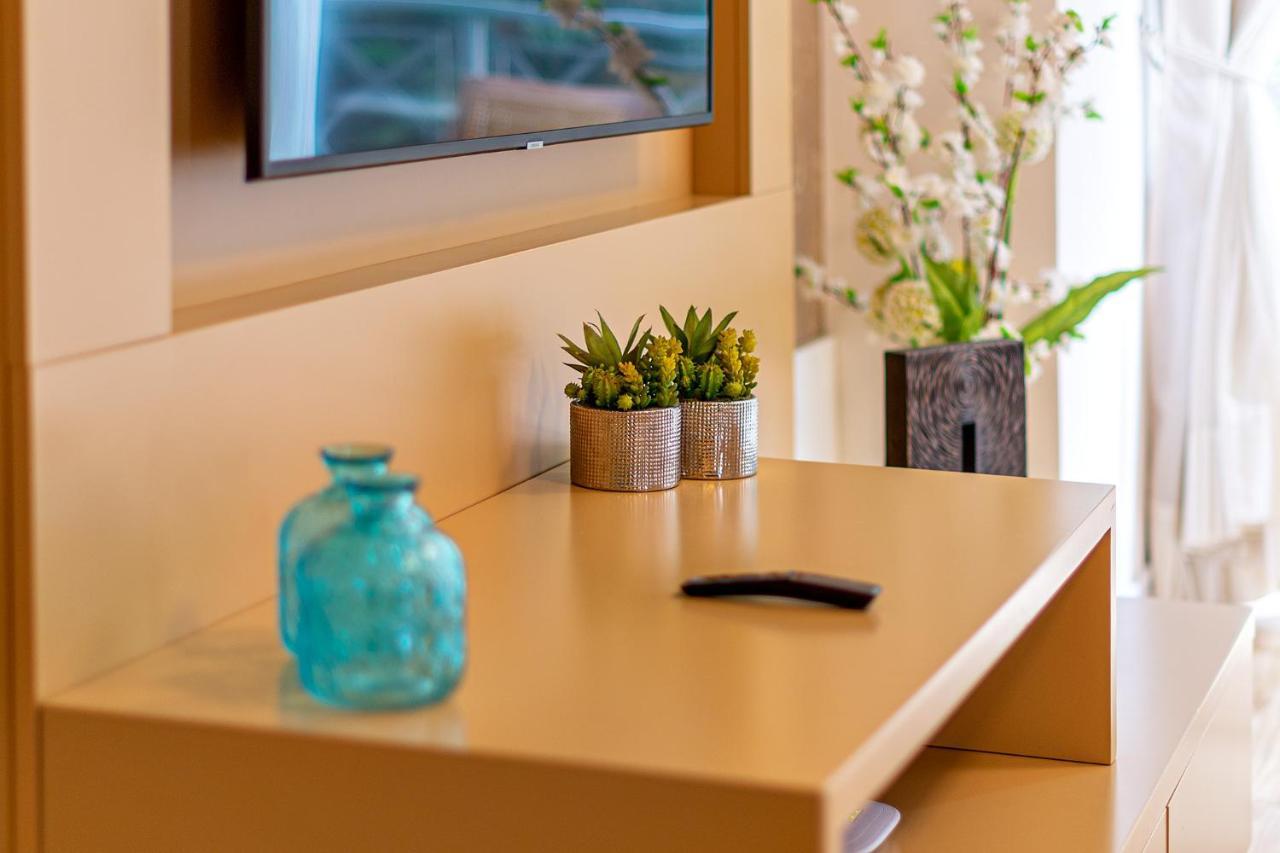 Rosa Apartamento Luxo No Centro Gramado Apartment Екстериор снимка