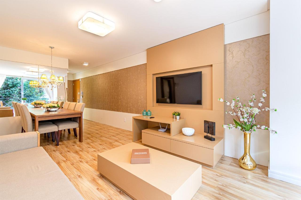Rosa Apartamento Luxo No Centro Gramado Apartment Екстериор снимка