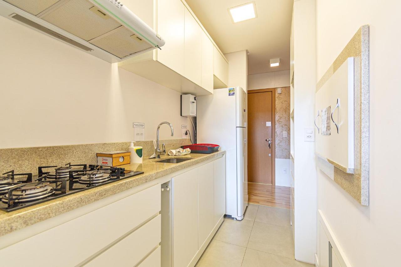 Rosa Apartamento Luxo No Centro Gramado Apartment Екстериор снимка