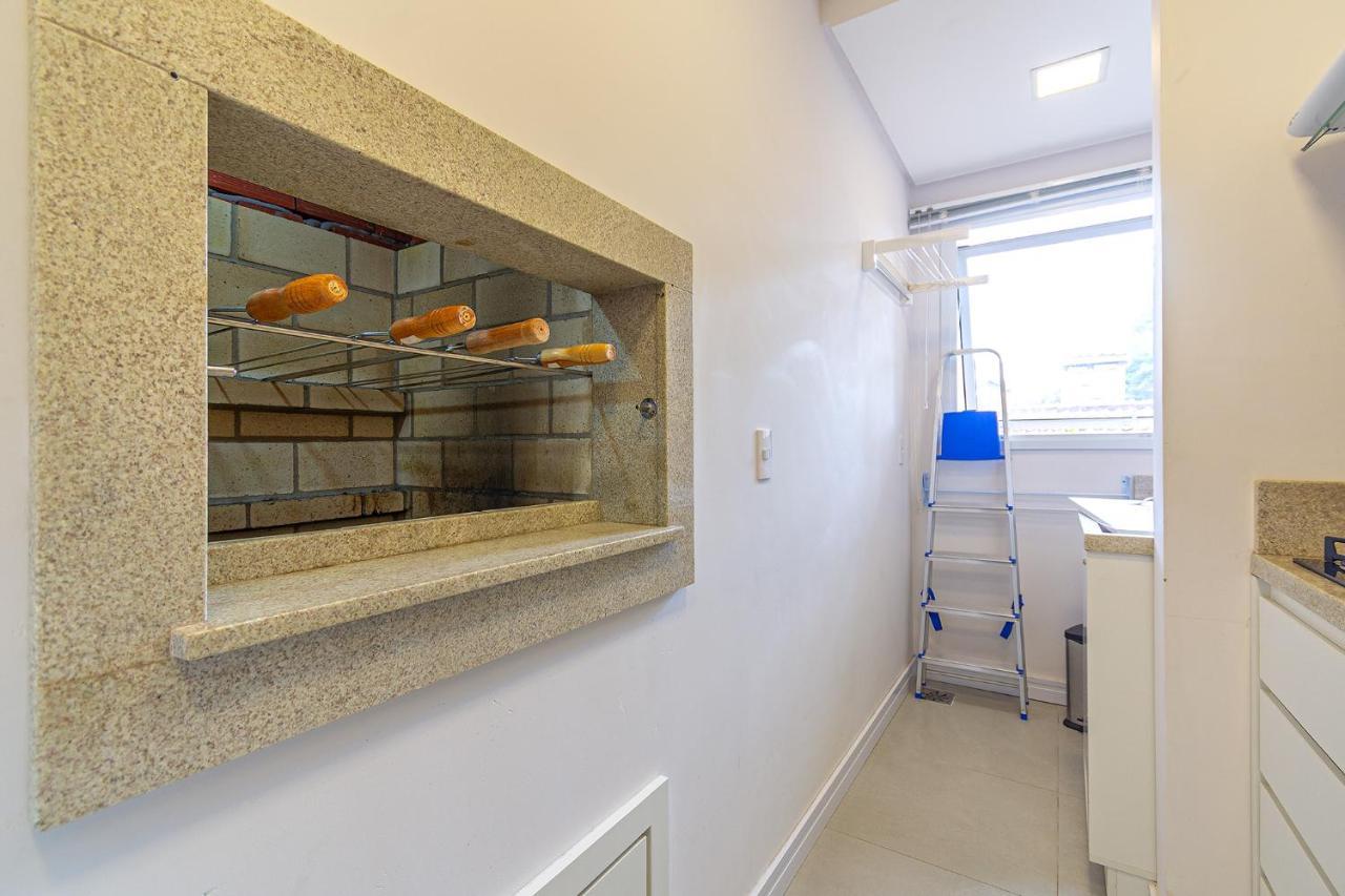 Rosa Apartamento Luxo No Centro Gramado Apartment Екстериор снимка